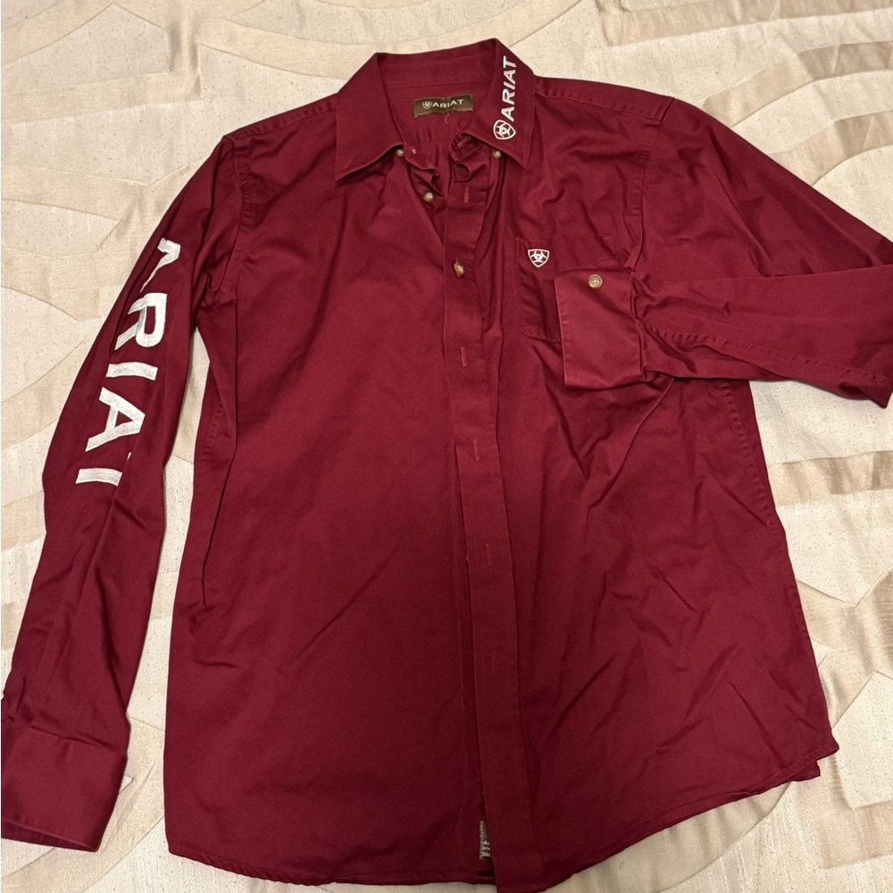 Men’s Ariat small button up